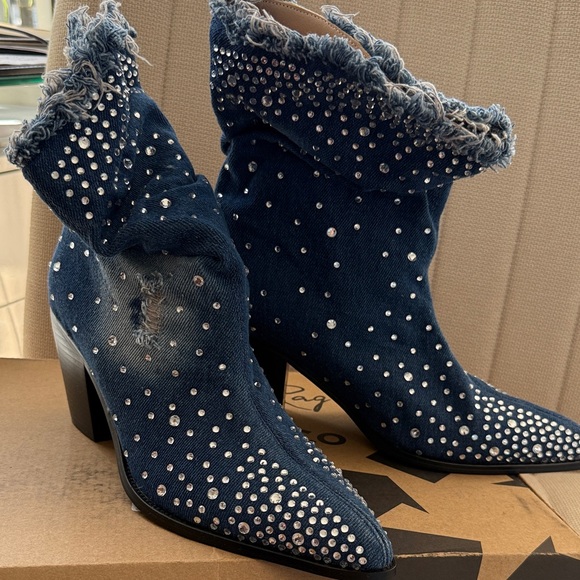 Aldo Blue Studded Heeled Boots - Picture 1 of 8